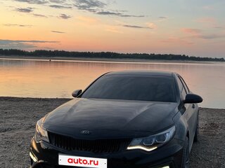 2019 Kia Optima IV Рестайлинг, чёрный, 1860000 рублей, вид 4