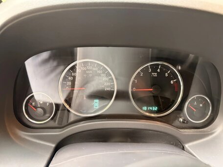 2012 Jeep Compass I Рестайлинг, серый, 850000 рублей, вид 4