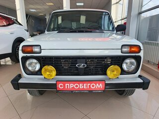 2015 Lada (ВАЗ) 2131 (4x4) 213105 I, белый, 569000 рублей, вид 2