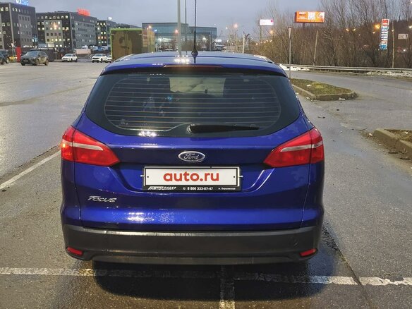 2015 Ford Focus III Рестайлинг, синий, 1200000 рублей - вид 1