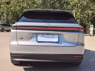 2026 Li Auto (Lixiang) i6, серебристый, 7250000 рублей, вид 3