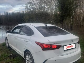 2020 Hyundai Solaris II Рестайлинг, белый, 1450000 рублей, вид 5