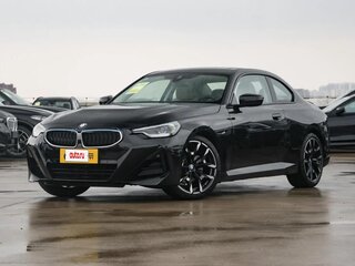 2025 BMW 2 серии 220i G42 Рестайлинг, чёрный, 6325000 рублей, вид 1