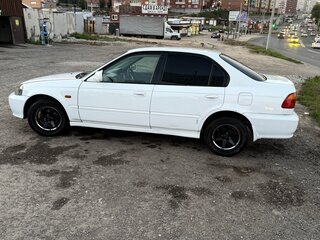 1999 Honda Civic Ferio II, белый, 400000 рублей, вид 2