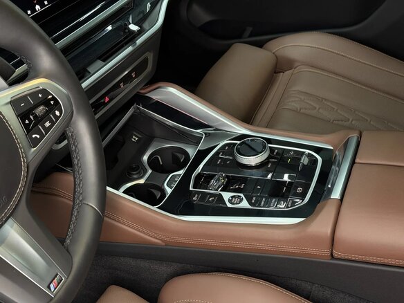 2025 BMW X6 40i III (G06) Рестайлинг, серый, 15850000 рублей - вид 12