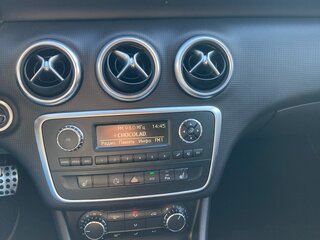 2014 Mercedes-Benz A-Класс 180 III (W176), белый, 1254000 рублей, вид 4
