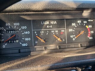 2000 Lada (ВАЗ) 2121 (4x4) I Рестайлинг, пурпурный, 210000 рублей, вид 4