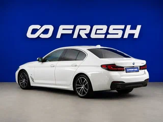 2021 BMW 5 серии 520i VII (G30/G31/G38) Рестайлинг, белый, 3799845 рублей, вид 2