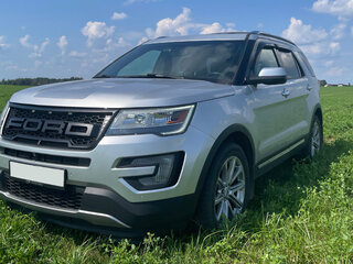 2016 Ford Explorer V Рестайлинг, серебристый, 2068494 рублей, вид 1
