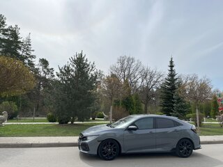 2018 Honda Civic X, серый, 1899999 рублей, вид 4