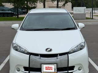 2011 Toyota Wish II, белый, 1500000 рублей, вид 1