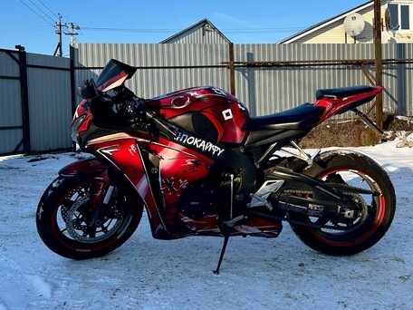 2010 Honda CBR 1000 RR/RA Fireblade, красный, 790000 рублей, вид 1