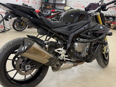 2019 BMW S 1000 R, чёрный, 1350000 рублей, вид 4