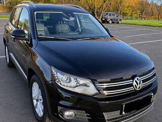 2014 Volkswagen Tiguan I Рестайлинг, чёрный, 1390000 рублей, вид 4