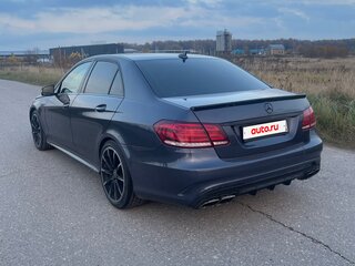 2013 Mercedes-Benz E-Класс 200 IV (W212, S212, C207) Рестайлинг, серый, 2000000 рублей, вид 4