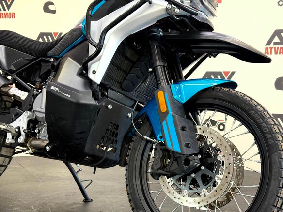 2025 CFMoto 800MT-X, синий, 849000 рублей - вид 5