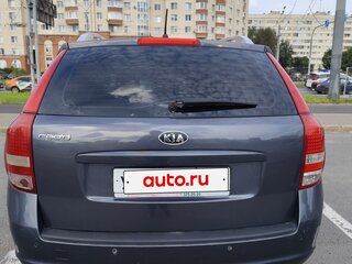2010 Kia Ceed I Рестайлинг, серый, 550000 рублей, вид 3
