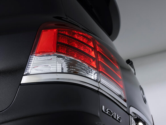 2012 Lexus LX 570 III Рестайлинг, чёрный, 4300000 рублей - вид 23