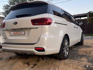 2019 Kia Carnival III, белый, 2850000 рублей, вид 3