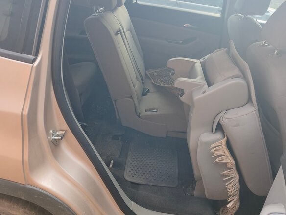 2011 Chevrolet Orlando I, бежевый, 850000 рублей - вид 13