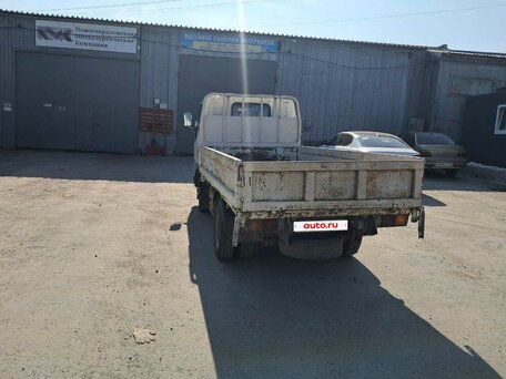 1996 Fuso (Mitsubishi) Canter, белый, 1100000 рублей, вид 2