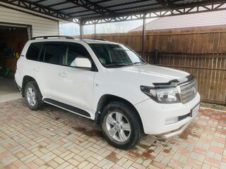 2011 Toyota Land Cruiser 200 Series, белый, 3600000 рублей, вид 3
