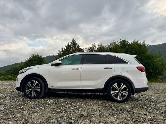 2019 Kia Sorento III Prime Рестайлинг, белый, 3500000 рублей - вид 19