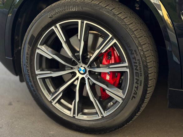 2024 BMW X5 40i IV (G05/G18) Рестайлинг, чёрный, 8450000 рублей - вид 8