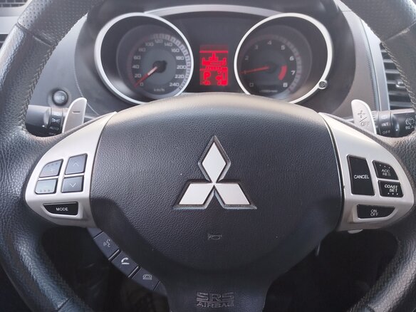 2007 Mitsubishi Outlander II, бежевый, 880000 рублей - вид 5
