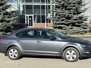 2019 Skoda Octavia III (A7) Рестайлинг, серый, 1950000 рублей, вид 5