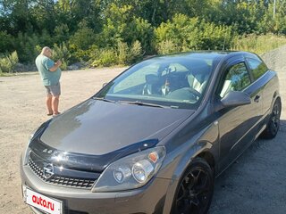 2011 Opel Astra GTC H Рестайлинг, серый, 520000 рублей, вид 1