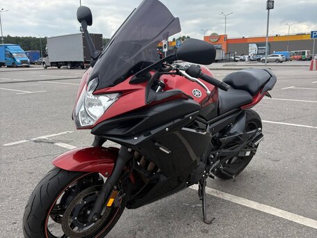 2011 Yamaha XJ6 (FZ6R), красный, 425000 рублей, вид 2