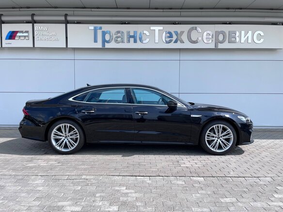 2026 Audi A7 L 45 TFSI II (4K), чёрный, 6650000 рублей - вид 11
