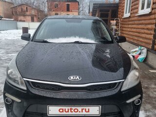 2018 Kia Rio IV, чёрный, 1075000 рублей, вид 2