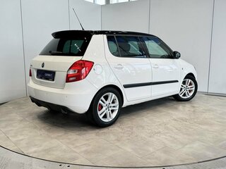 2011 Skoda Fabia RS II, белый, 950000 рублей, вид 5