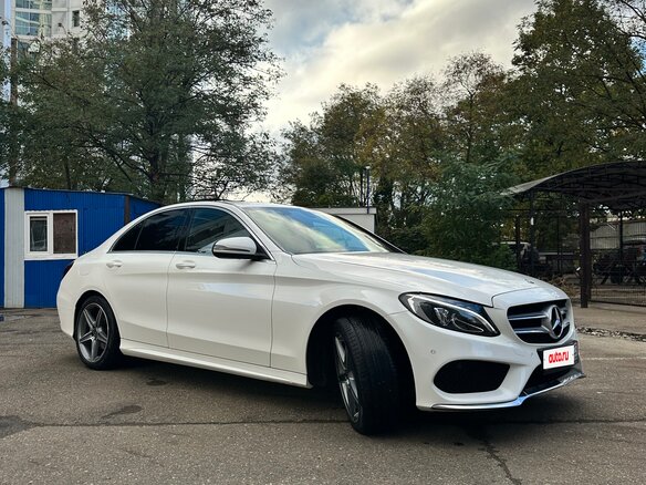 2017 Mercedes-Benz C-Класс 180 9G-TRONIC IV (W205), белый, 2800000 рублей - вид 1