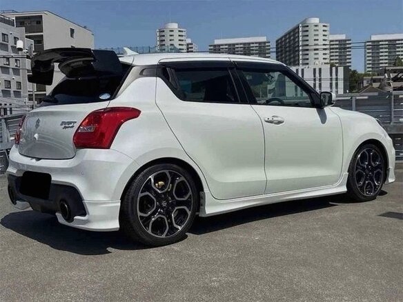 2022 Suzuki Swift V, белый, 1232000 рублей - вид 1