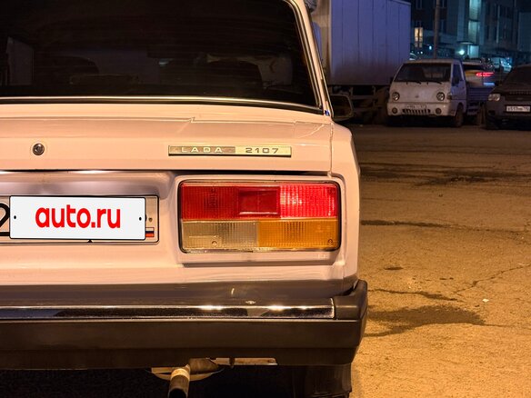 2007 Lada (ВАЗ) 2107, белый, 290000 рублей - вид 5
