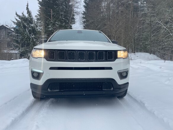 2020 Jeep Compass II, белый, 2400000 рублей - вид 3