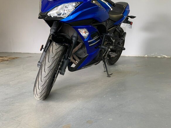 2018 Kawasaki Ninja 650, синий, 647800 рублей - вид 1