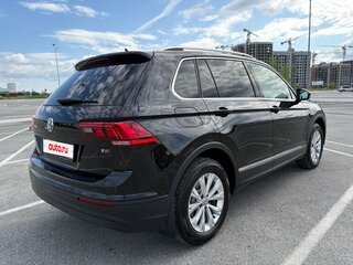 2018 Volkswagen Tiguan II, чёрный, 1950000 рублей, вид 3
