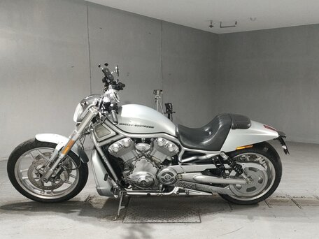 2011 Harley-Davidson Night Rod, серебристый, 922000 рублей, вид 2