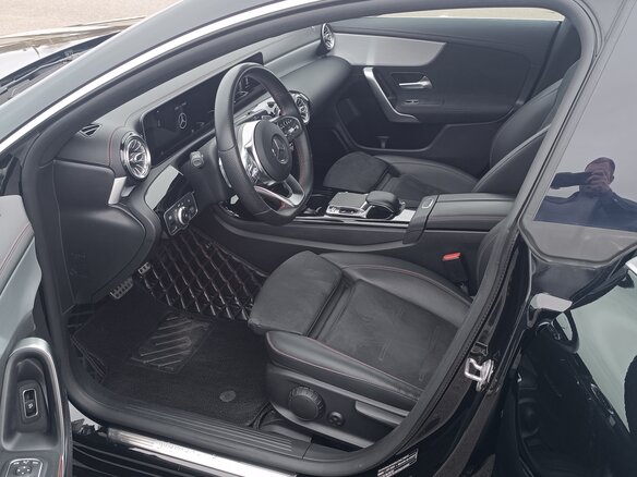 2019 Mercedes-Benz CLA 220 II (C118, X118), чёрный, 3000000 рублей - вид 9