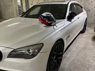 2011 BMW 7 серии Long 740Li V (F01/F02/F04), белый, 1800000 рублей, вид 4