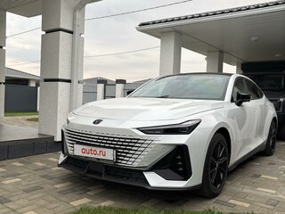 2022 Changan UNI-V I, белый, 2350000 рублей, вид 2