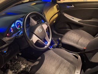 2014 Hyundai Solaris I, серебристый, 1250000 рублей, вид 5