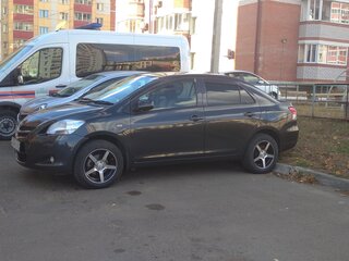 2006 Toyota Belta I, серый, 666666 рублей, вид 1