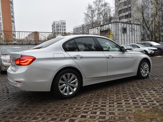 2016 BMW 3 серии 320d xDrive VI (F3x) Рестайлинг, белый, 3150000 рублей, вид 5