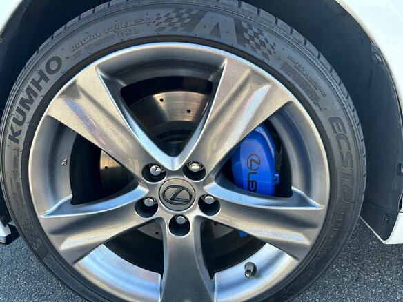 2011 Lexus IS 250 II Рестайлинг 2, белый - вид 15