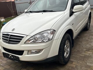 2014 SsangYong Kyron I Рестайлинг, белый, 980000 рублей, вид 2